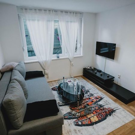 Apartman Daris 2 Сараево Экстерьер фото